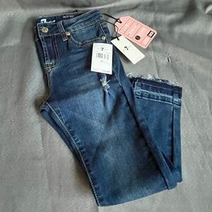 Seven For All Man Kind Size 6x skinny jean